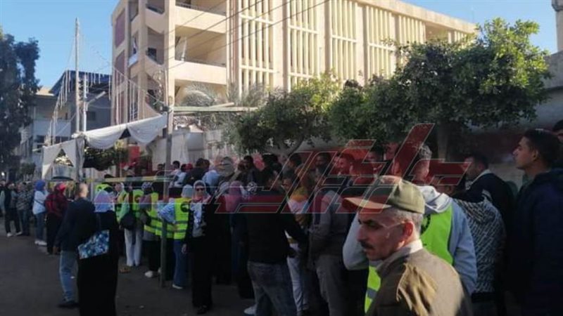 الإقبال علي اللجان