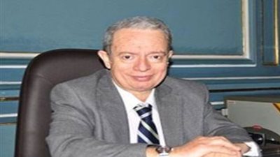 حسين عيسي يفوز برئاسة الخطة والموازنة بالتزكية