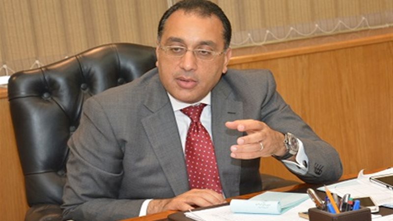 وزير الإسكان يكلف