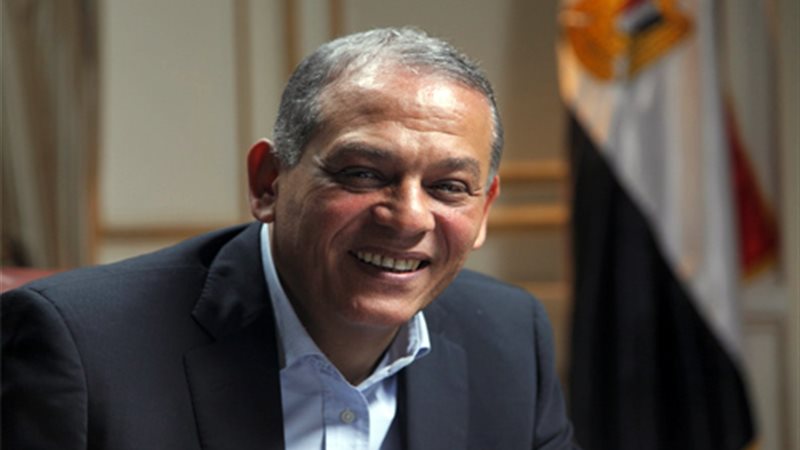 السادات : لن أترشح