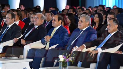 الرئيس يحضر نموذج محاكاة متكامل للدولة المصرية في إطار فعاليات المؤتمر الوطني للشباب‎