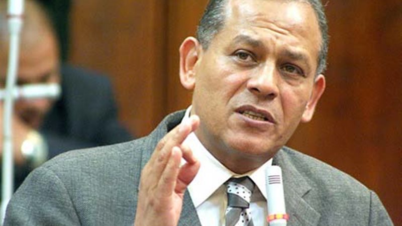 السادات يشيد بانتخاب