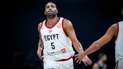 رغم اعتزاله الدولي.. اتحاد السلة يخطر الأهلي بضم عمرو الجندي للمنتخب