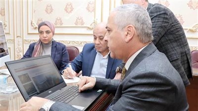 غرفة عمليات 