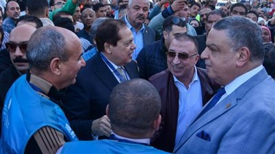 محافظ الإسكندرية ووكيل مجلس النواب يتفقدان لجنة مدرسة أبيس بحي وسط