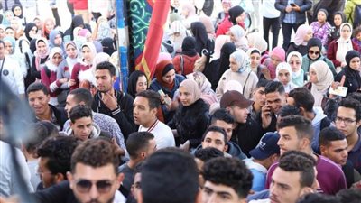 مسيرات حاشدة أمام لجنة ٣٩ بدمنهور لدعم المشاركة السياسية في الانتخابات الرئاسية