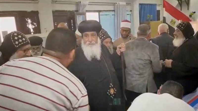 الأنبا دنيال راعى