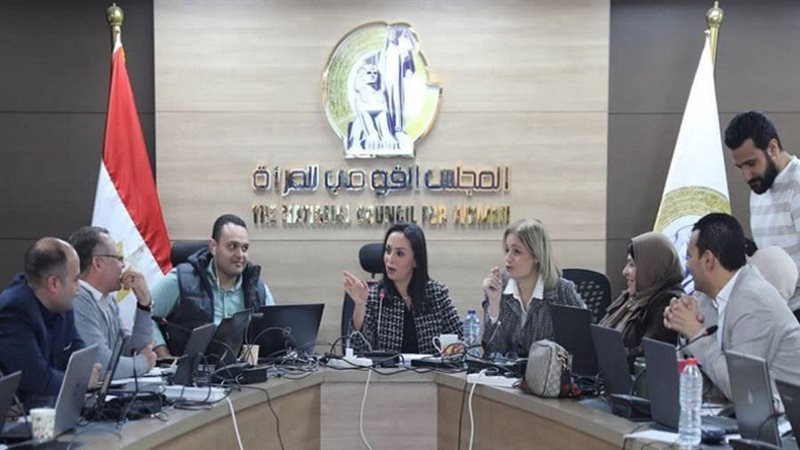 مايا مرسي خلال تفقدها