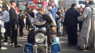 سيدة من ذوي الهمم بالشرقية: أنا بسبب السيسي بقي ليا كرامة بين الناس