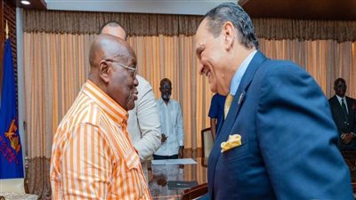 رئيس جمهورية غانا يستقبل ناصر رئيس 