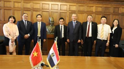 غرفة الإسكندرية تستقبل وفدا فيتناميا