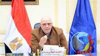 سكرتير محافظة البحيرة يناقش الأعمال الجارية بميناء الصيد برشيد