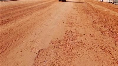 بدء رصف ٤ طرق بـ٧٧ مليونًا و٣٠٠ ألف جنيه بالبحيرة