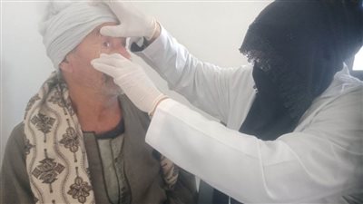 علاج أكثر من 1200 حالة بقافلة مجانية ضمن حياة كريمة ببني سويف