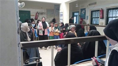 صحة قنا: الكشف على 946 حالة بقافلة طبية بقوص ضمن حياة كريمة