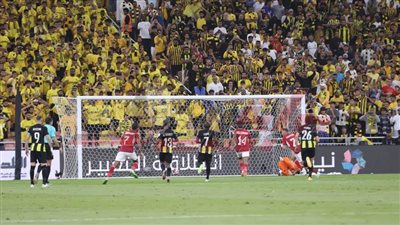 الأهلي حديث العالم بعد ثلاثية اتحاد جدة في كأس العالم للأندية