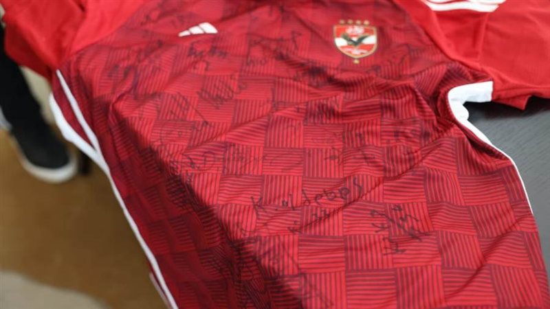 قميص الأهلي