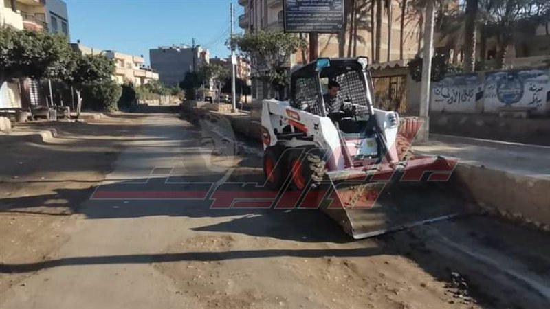 مسح الشوارع والميادين