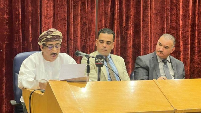 جانب من الصالون