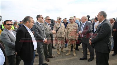 رفع درجة الاستعداد بالقطاعات الخدمية والحيوية لمجابهة الأزمات بكفر الشيخ 