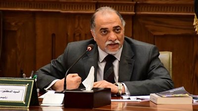 زعيم الأغلبية مهنئا الرئيس السيسي: المصريون اصطفوا خلفك للحفاظ على الوطن ومقدراته