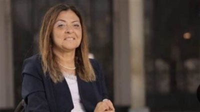 إيمان كريم تهنئ الرئيس السيسي وتعاهده: الأشخاص ذوو الإعاقة لا يتخلف أحد منا عن الركب