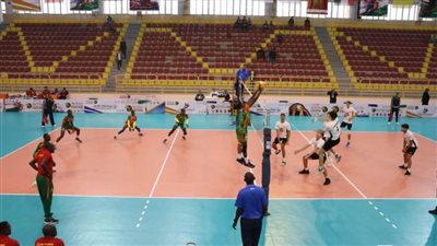 منتخب الناشئين يكتسح الكاميرون في نصف نهائي إفريقيا ويحجز مقعدًا ببطولة العالم للطائرة