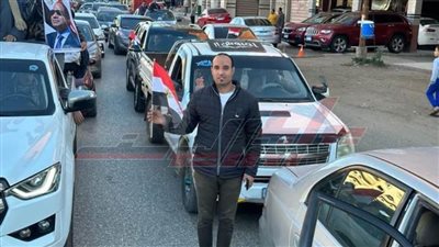 فرحًا بفوز الرئيس السيسي .. الآلاف من أهالي سيدي سالم يحتفلون بمسيرات حاشدة