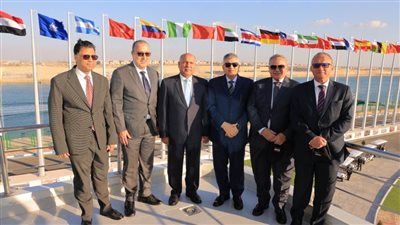  بحث سبل عقد شراكة بين وزارة النقل و