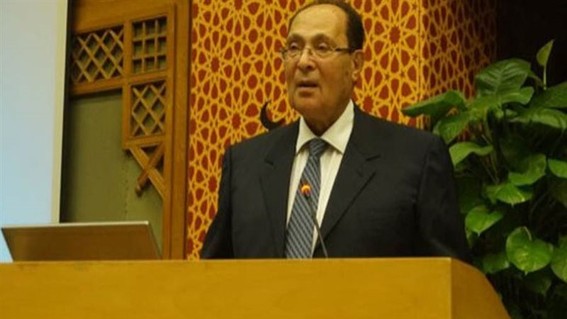 رئيس المجلس العربي