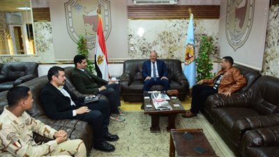 النعماني يستقبل مدير إدارة التربية العسكرية الجديد بجامعة سوهاج ويشيد بالسابق