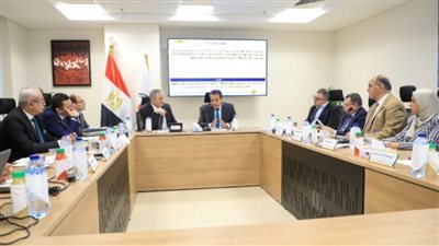 وزير الصحة يترأس اجتماع مجلس إدارة الهيئة العامة للمستشفيات والمعاهد التعليمية