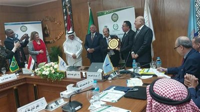 د. حمدي الموافي يفوز بذهبية الأمن الغذائي العربي 2022