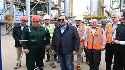 وزير البترول يتفقد مشروعات المنطقة الجغرافية البترولية في طنطا