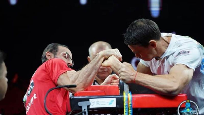 مصارعة الذراعين