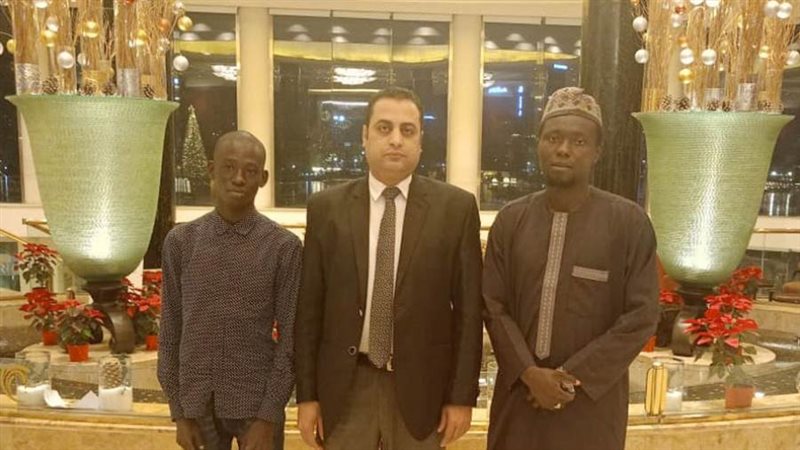 بدء وصول المتسابقين