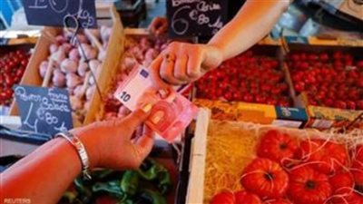 التضخم في فرنسا يطارد حركة التسوق لأعياد الميلاد