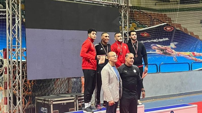 أبطال المصارعة