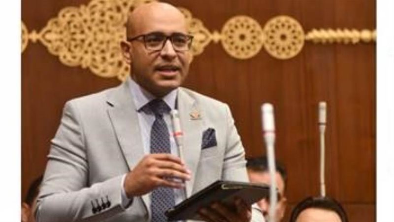 النائب علاء مصطفى