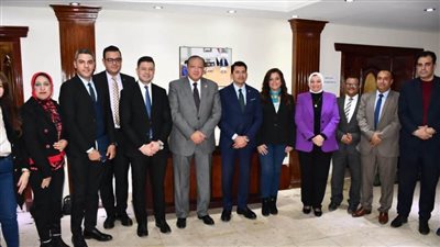 تفاصيل اجتماع وزير الشباب لمناقشة خطة لجنة الشباب بـ«الأعلى للثقافة»