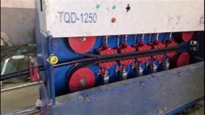 الداخلية تضبط مصنعين للأسلاك الكهربائية المغشوشة..صور