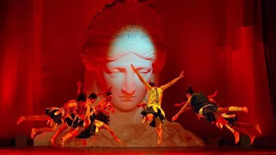 فرسان الشرق تجسد حكاية 