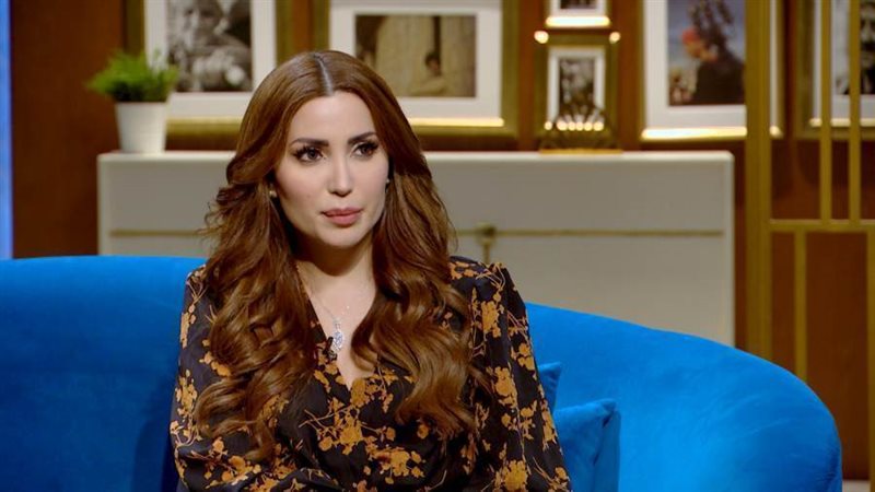 الفنانة نسرين طافش