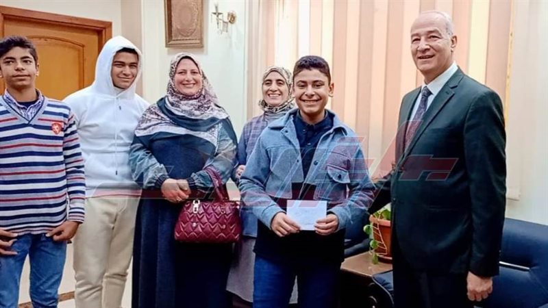 خلال التكريم