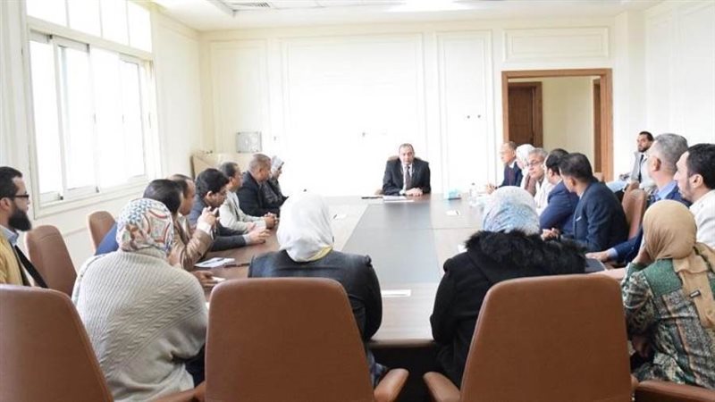 اجتماع رئيس جامعة