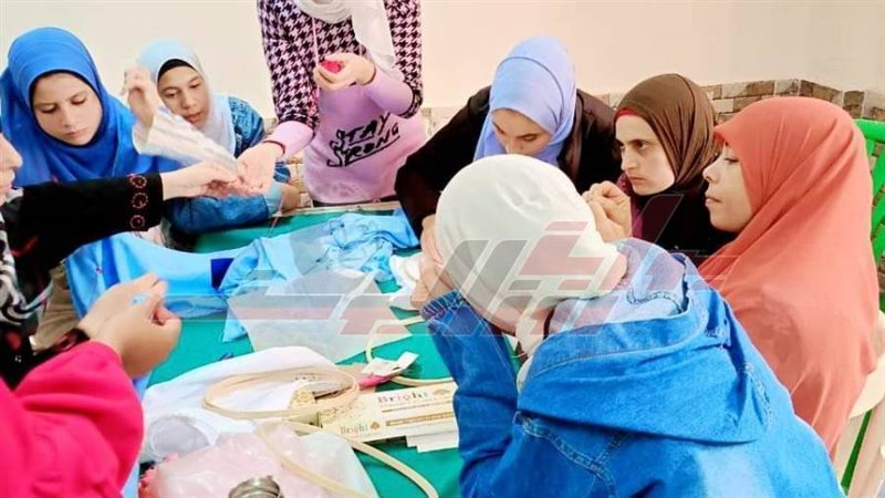 فتيات كفرالشيخ