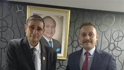 تعيين الإعلامي أحمد مصطفى رئيسا للجنة التواصل الإعلامي بـ