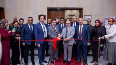 رئيس جامعة طنطا يفتتح معرض الابتكارات الطلابية لدعم ريادة الأعمال