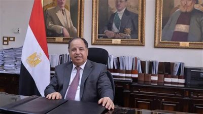 عاجل| وزير المالية: أفرجنا جمركيا عن بضائع بـ 72.4 مليار دولار