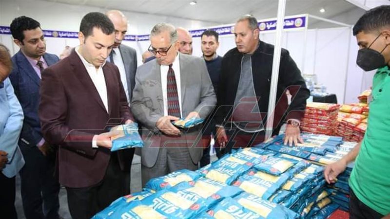 جولة المحافظ